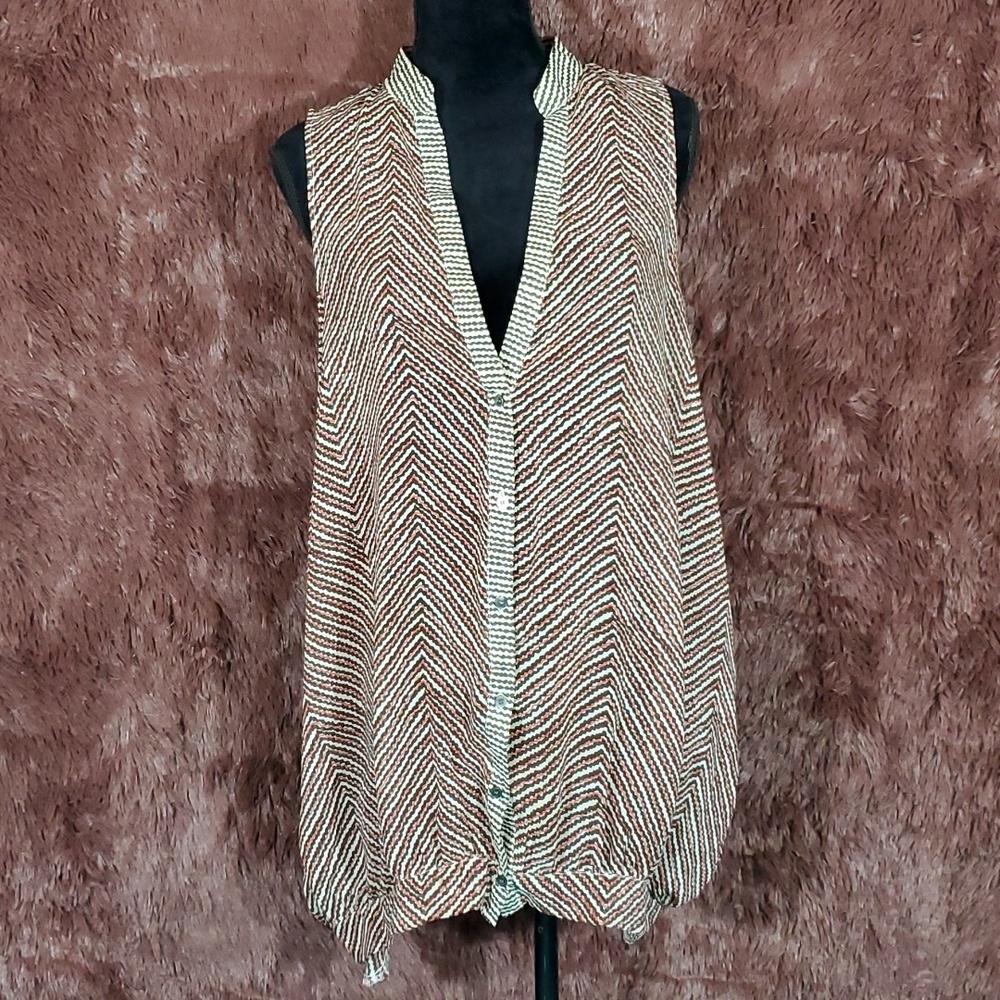 Patterson J. Kincaid Sleeveless Chevron Pattern Blouse